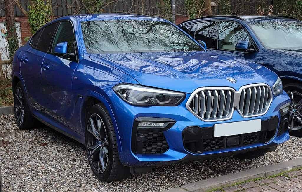 Which are the best luxury cars in India under 1 Crore? Best luxury cars in India